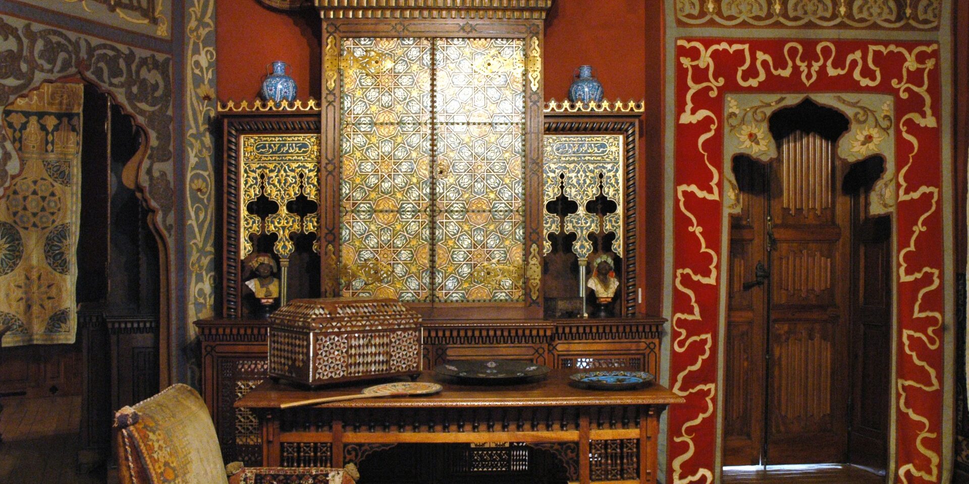 Tra narghilè e pipe per oppio: quando gli archivi, nonostante tutto, non mentono!